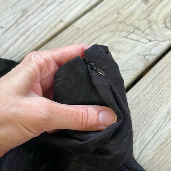 Club Monaco Black Satin Ruffled Tie Waist Mini Skirt Size 6 - Picture 6 of 9